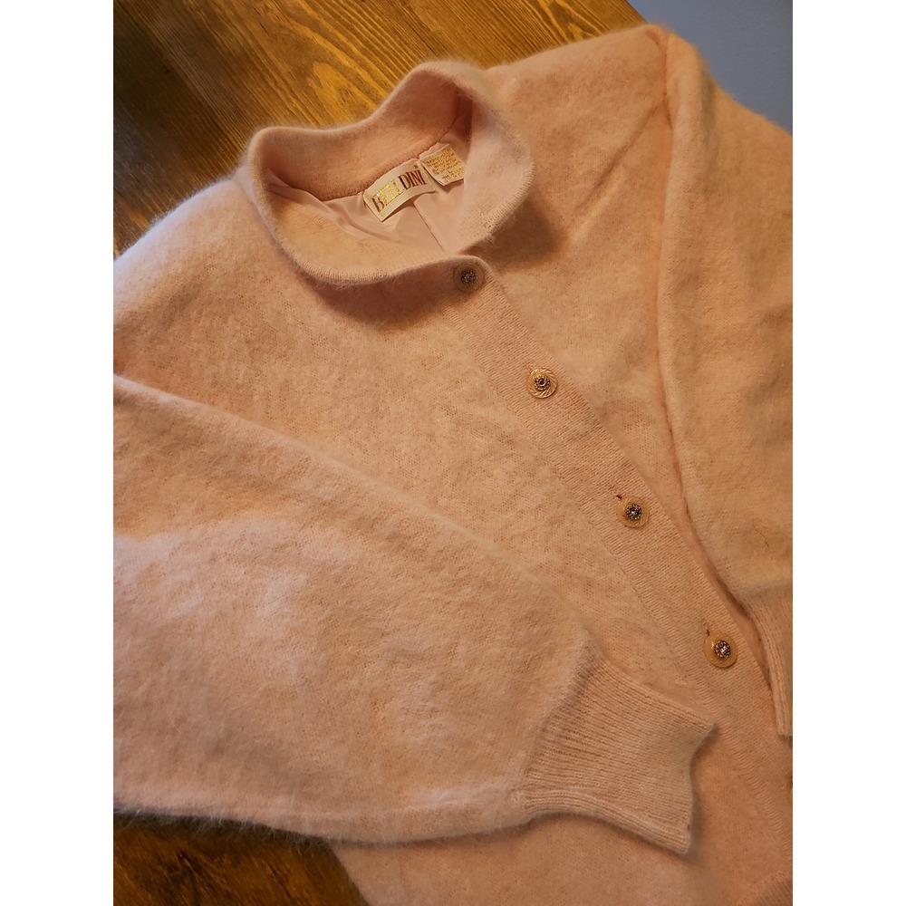 BELLDINI Pink Angora Blend Cardigan Sweater Fuzzy Soft Lambswool Vintage Style L